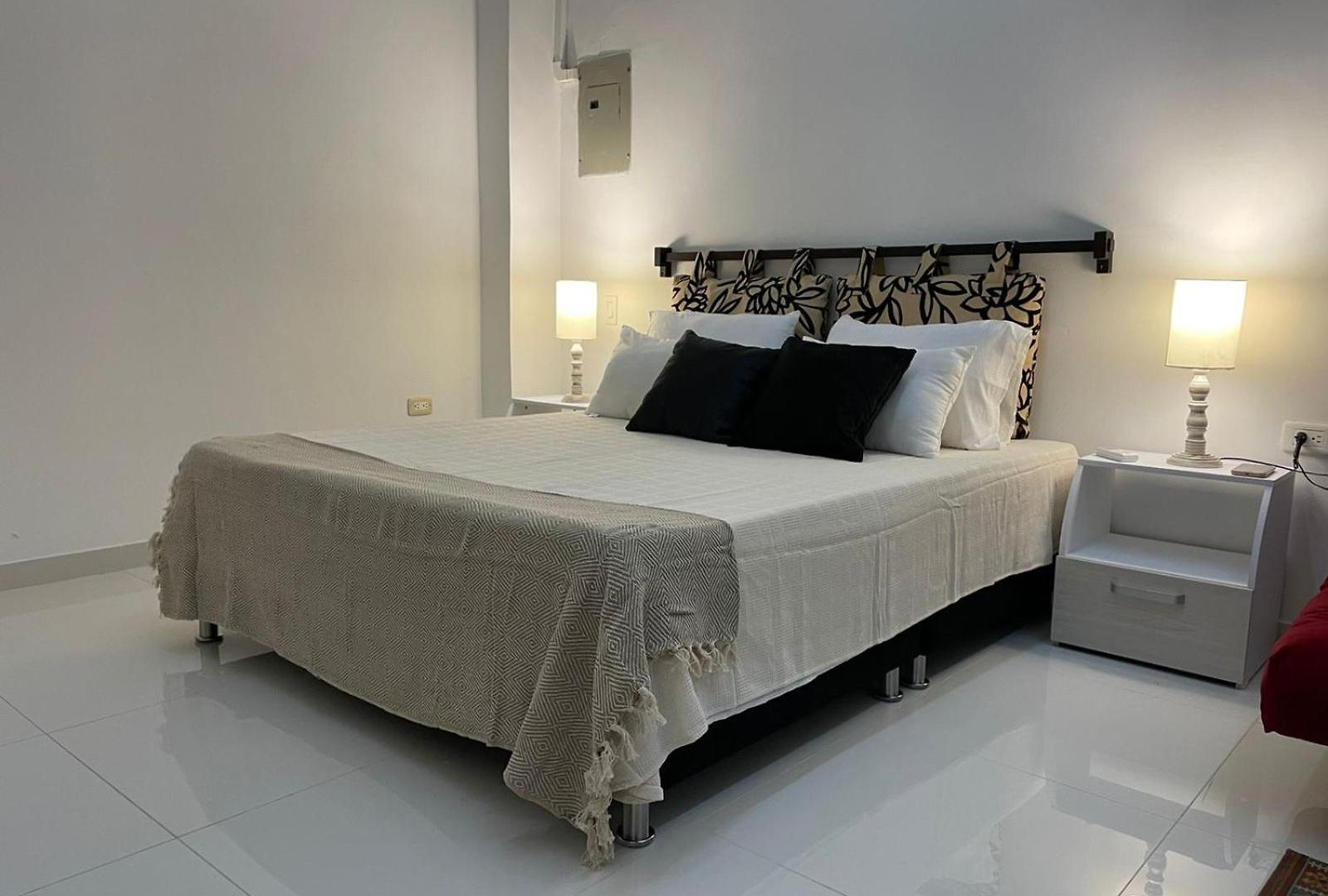 Hermosos En La Ciudad Vieja Apartment *