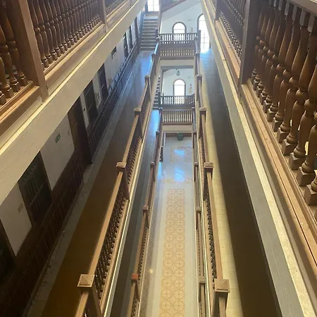 Hermosos En La Ciudad Vieja Apartamento